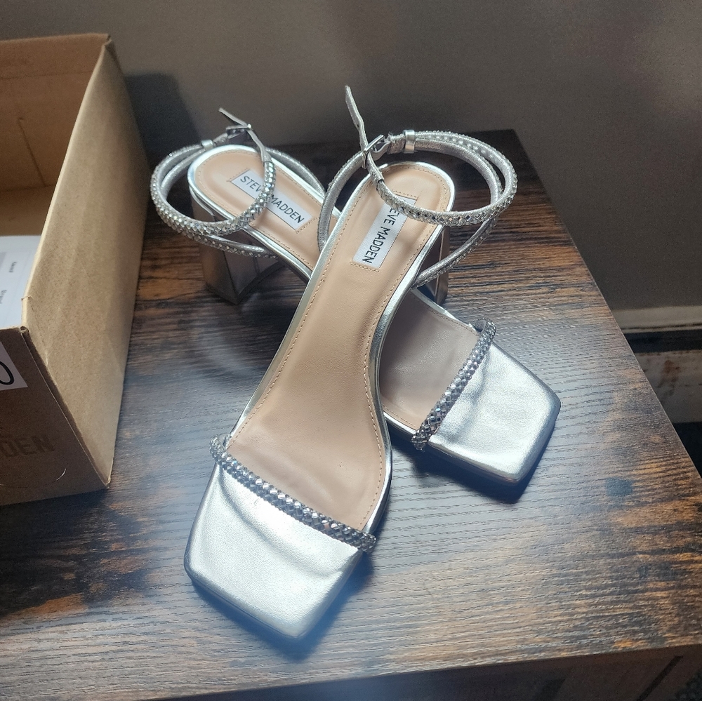 Steve Madden Hurrah Sandal